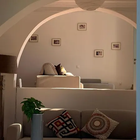 Patmos Confidential סקאלה