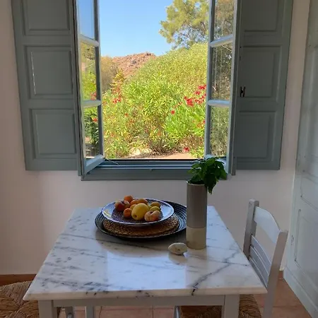 בית נופש Patmos Confidential *